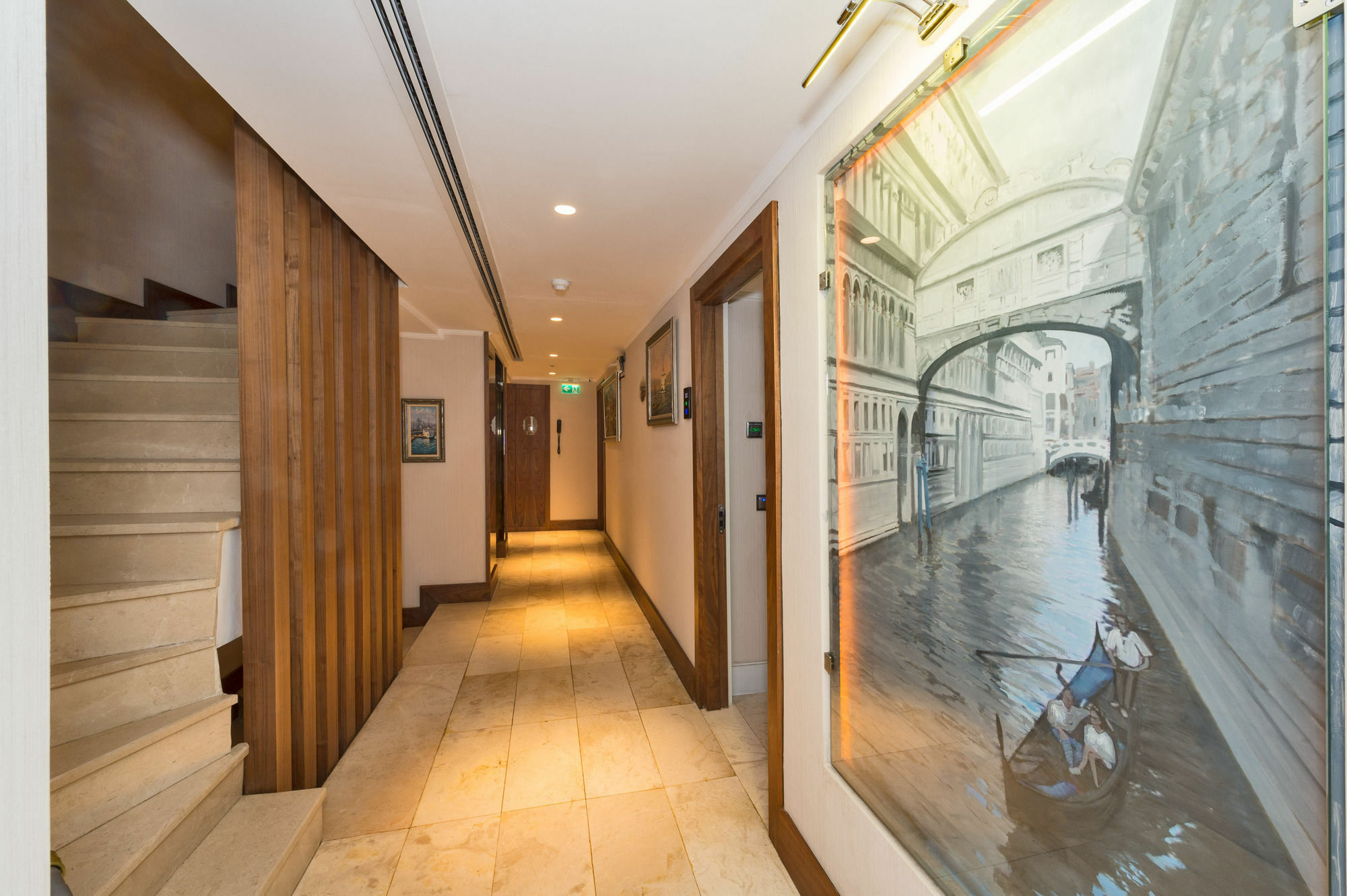 Darkmen Hotel Istanbul Bagian luar foto
